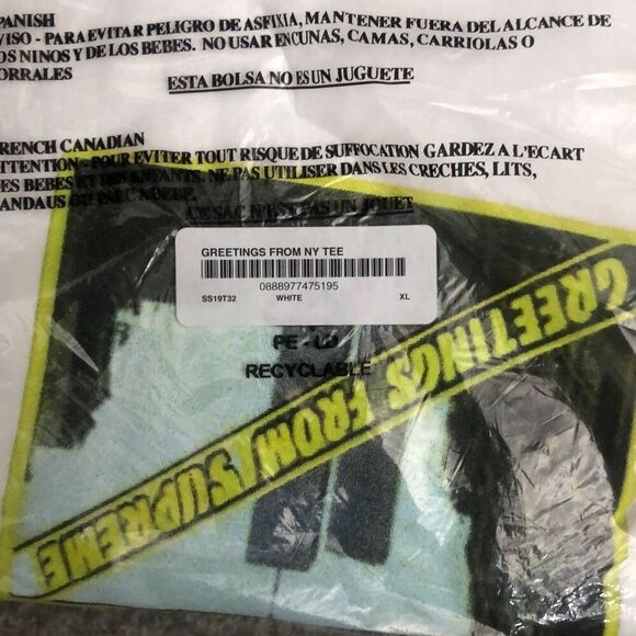 NWT Supreme Greetings From NY Tee Men’s Size XL - Picture 4 of 5